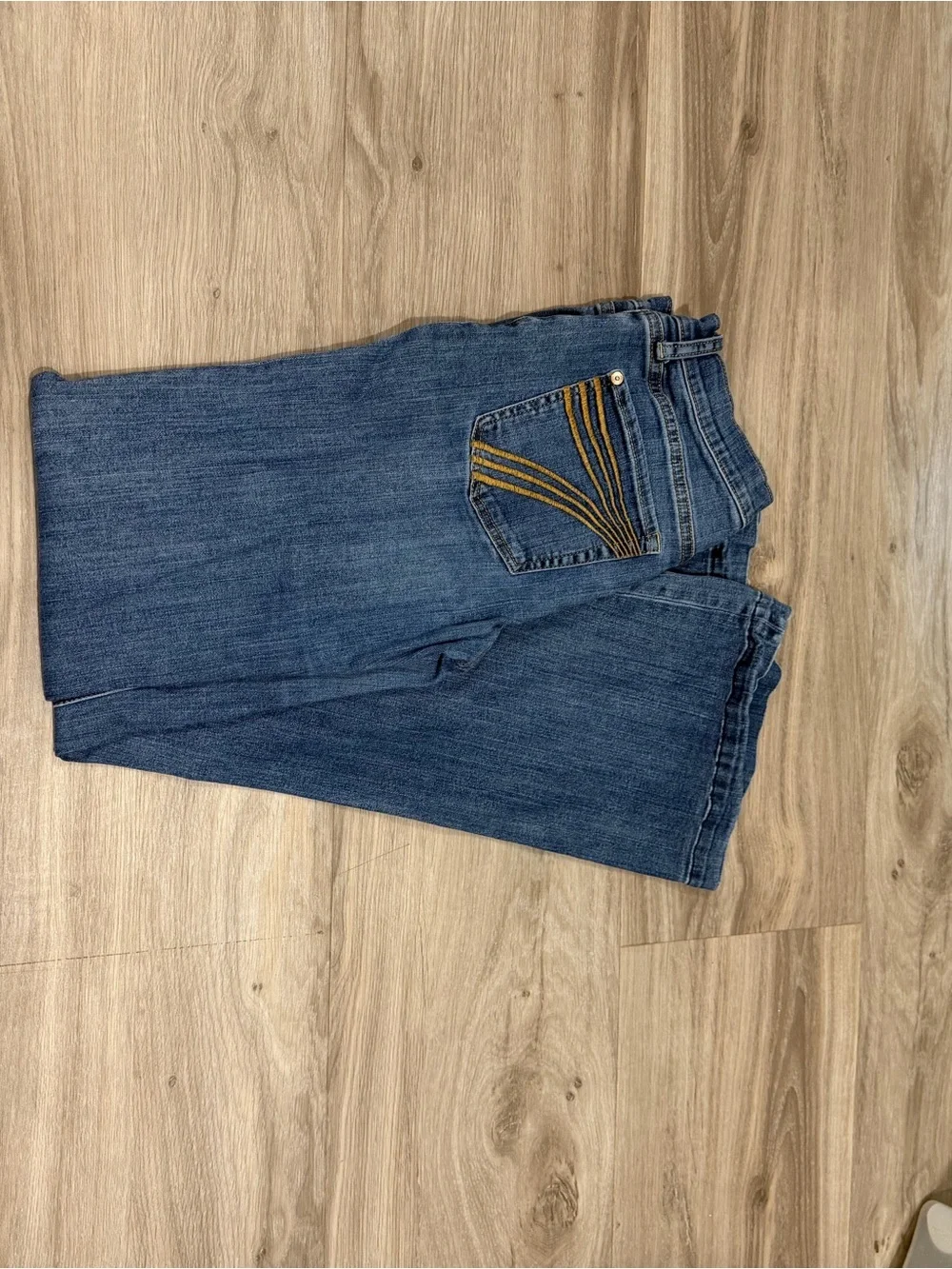 7 For All Mankind Bootcut Blue Jeans with Contrast Pocket Stitching